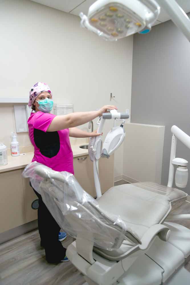 Dentist in Calgary Aviation Dental Emergency Dentist